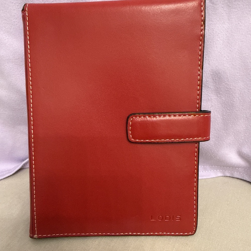 LODIS Red Leather Passport Holder Wallet Snap Closure Travel Case Organizer